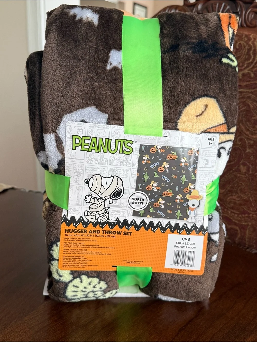 Peanuts Halloween 2026 Scarecrow Snoopy Pillow and Throw Blanket Set - New w/Tag